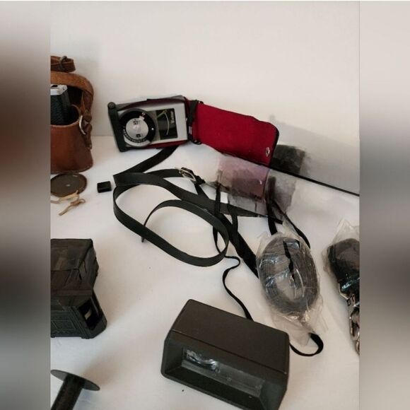 Vintage Camera Accesories Lot - Picture 5 of 9